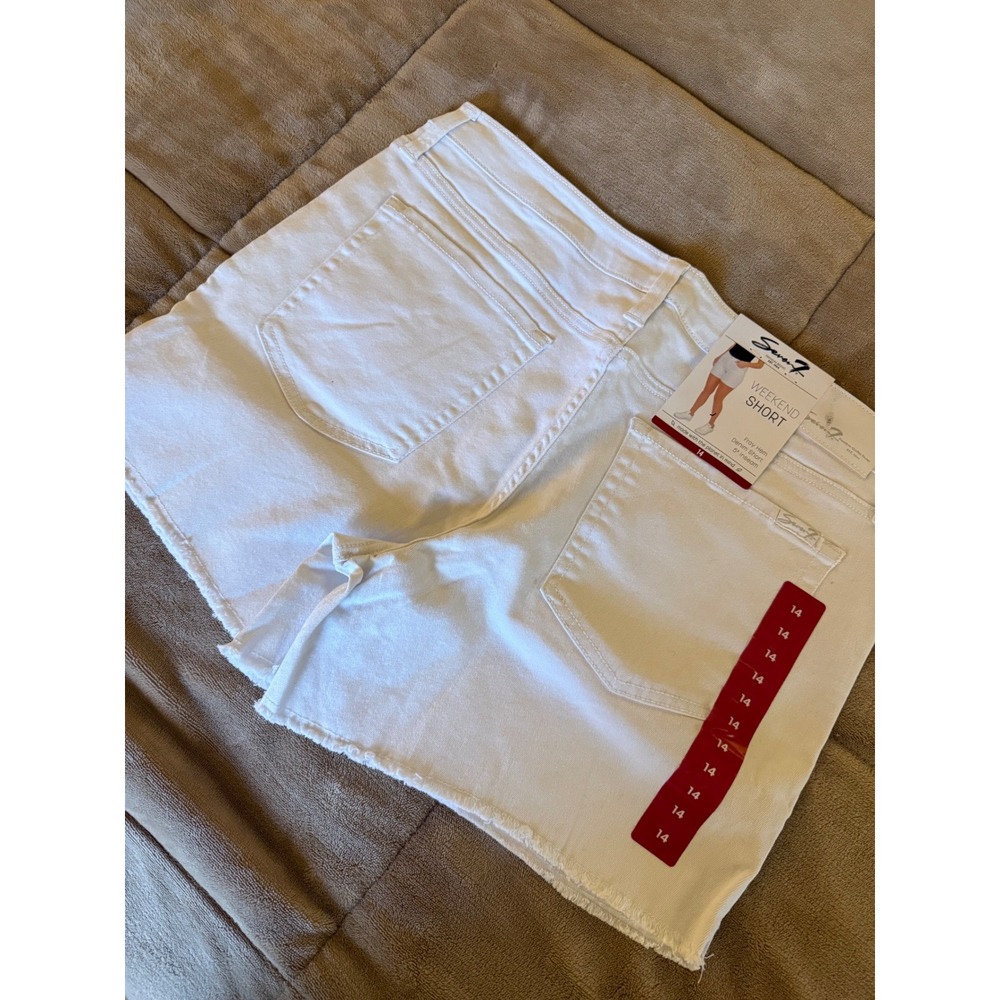 Seven7 Weekend Short White Fray Hem Denim Shorts Womens 14